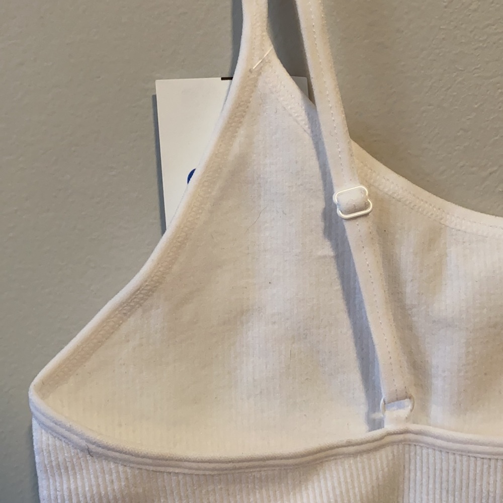 NWT Basic Cropped Cami - Picture 4 of 5